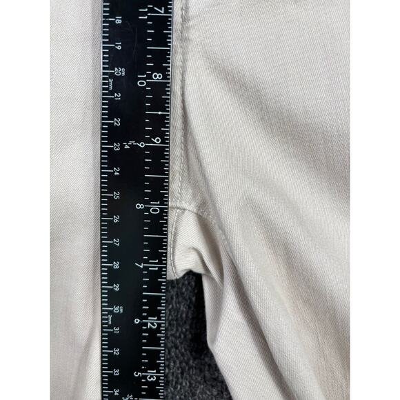 NYDJ Ankle Jeans Womens Size 6P Beige Straight Leg Stretch Denim Mid Rise - Picture 8 of 9